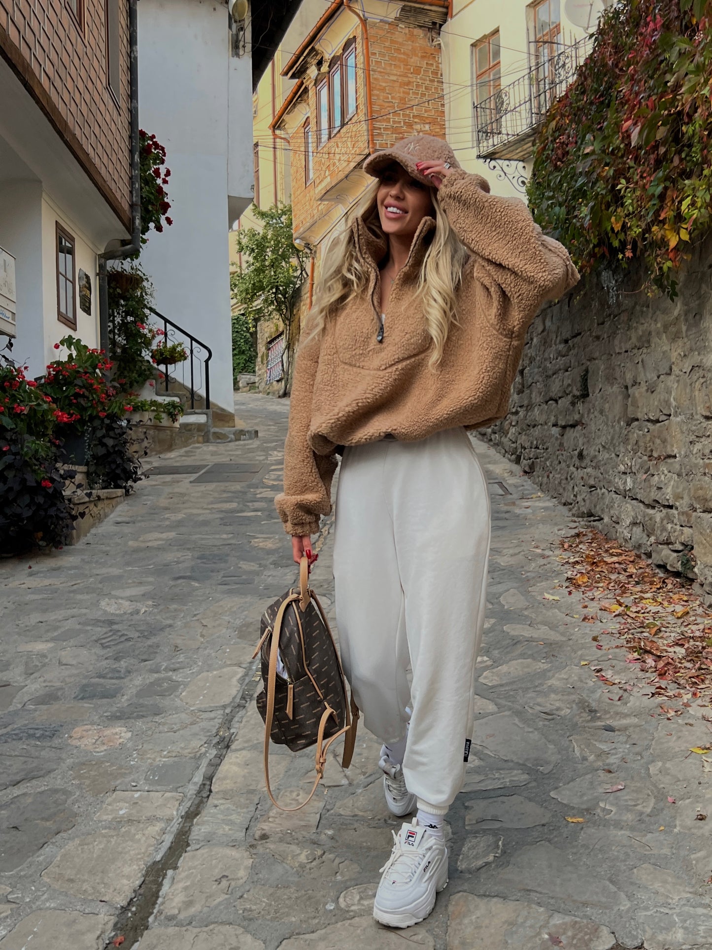 Cream Teddy Sweatshirt