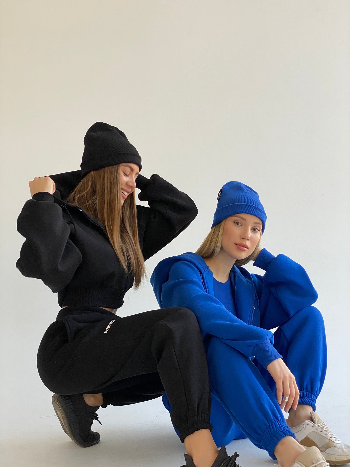 Gray Fleece Tracksuit-Hoodie Whitedi