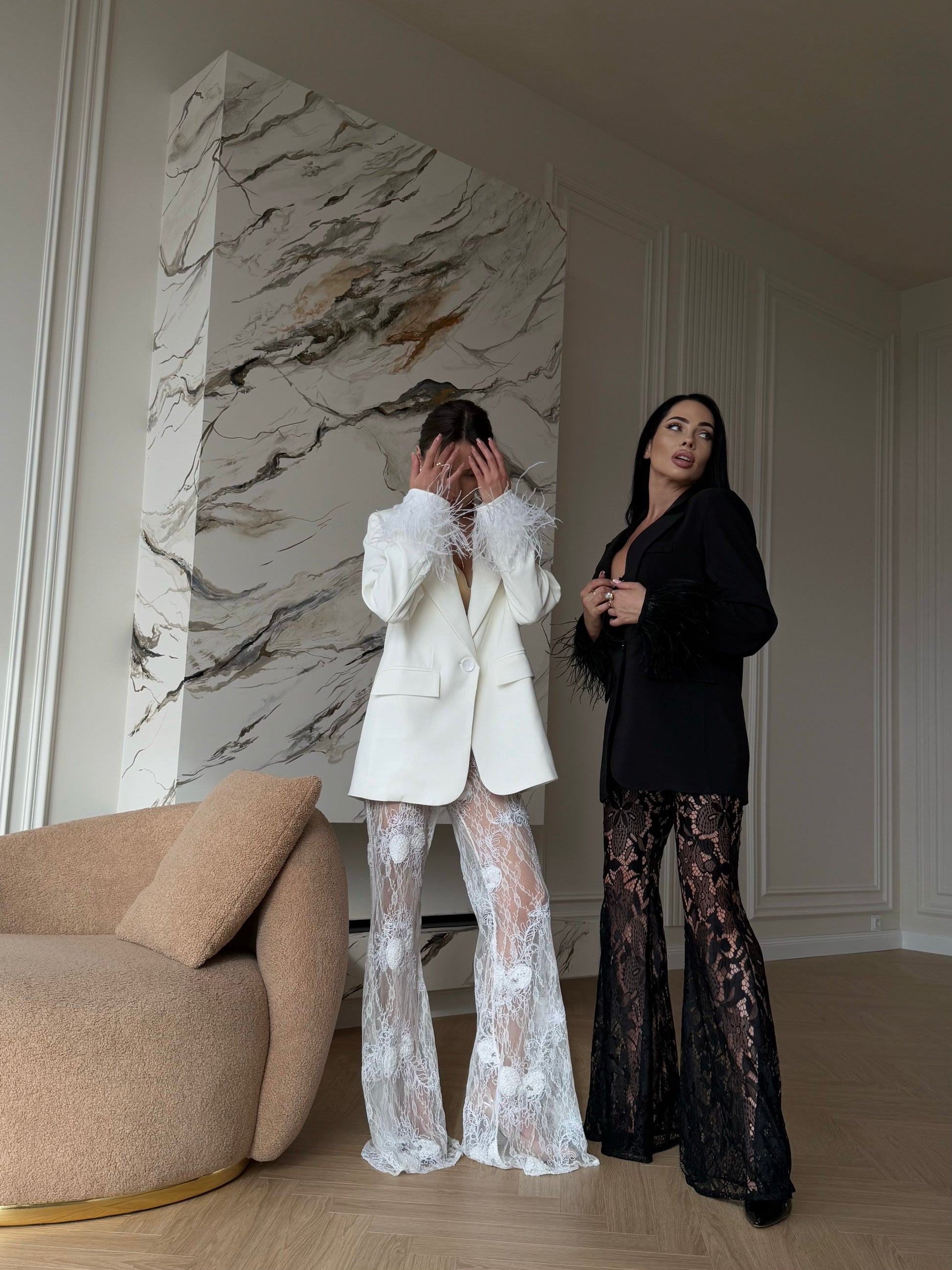 Italian Lace Pants & Feather-Detail Blazer Set – Black & White | Full Look -10% OFF WHITEDI